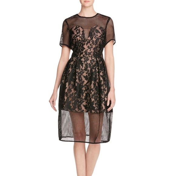 Elliatt Black Lace Open Back Dress - Picture 1 of 14